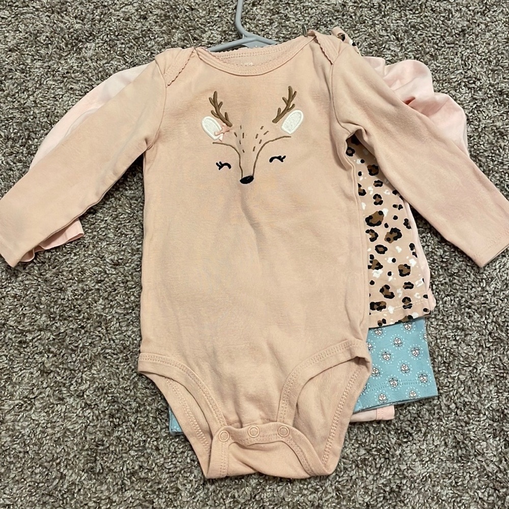 2 outfits 12mo